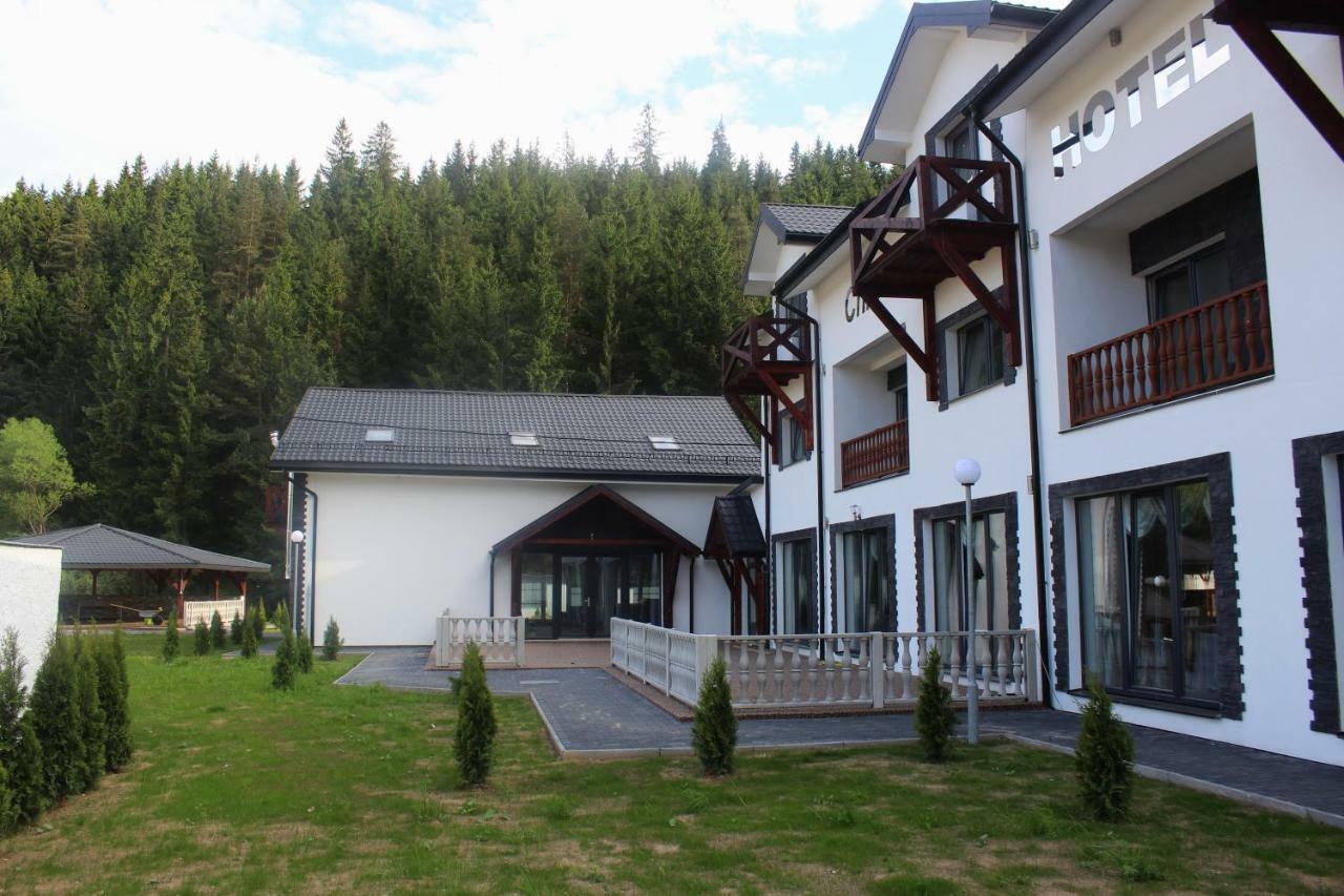 Hotel Chio Ważec Zewnętrze zdjęcie